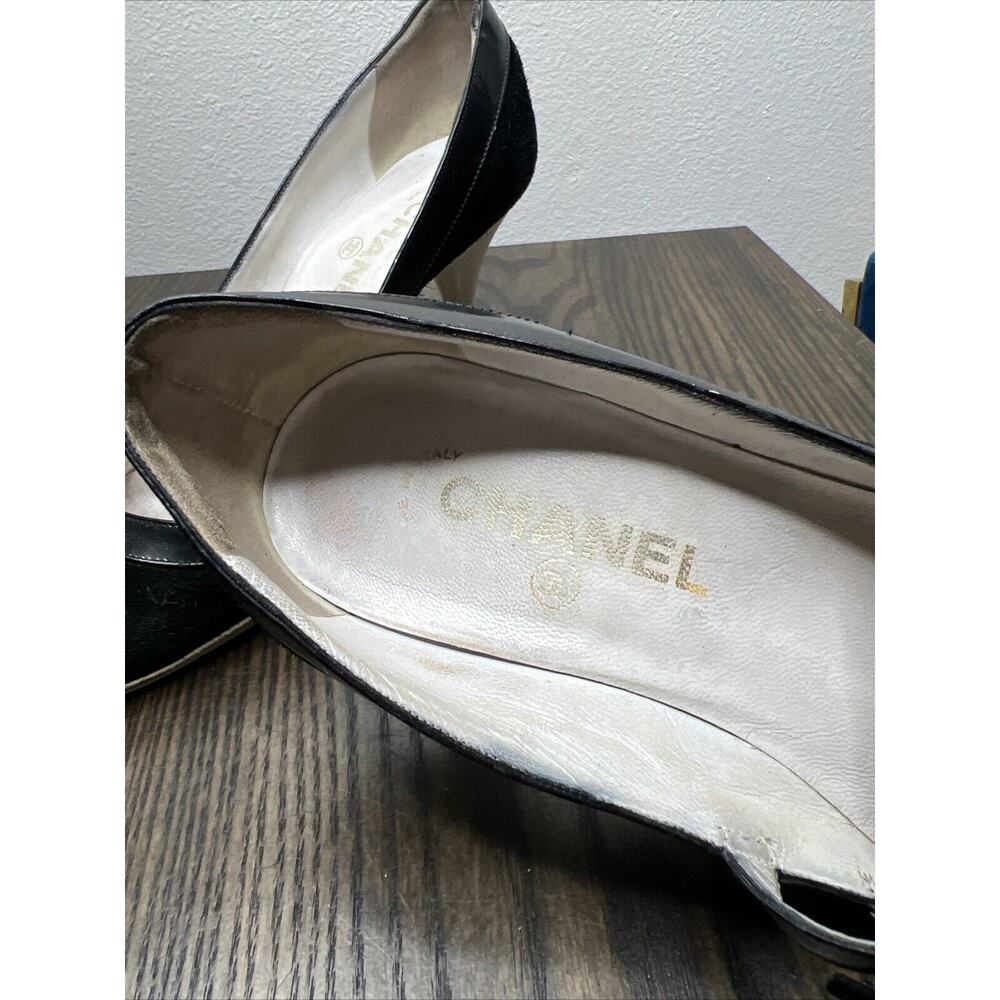 CHANEL COCO Chanel Classic 2 Tone Mary Jane Stilettos Heels Womens EU 37.5 7.5 - Picture 12 of 16